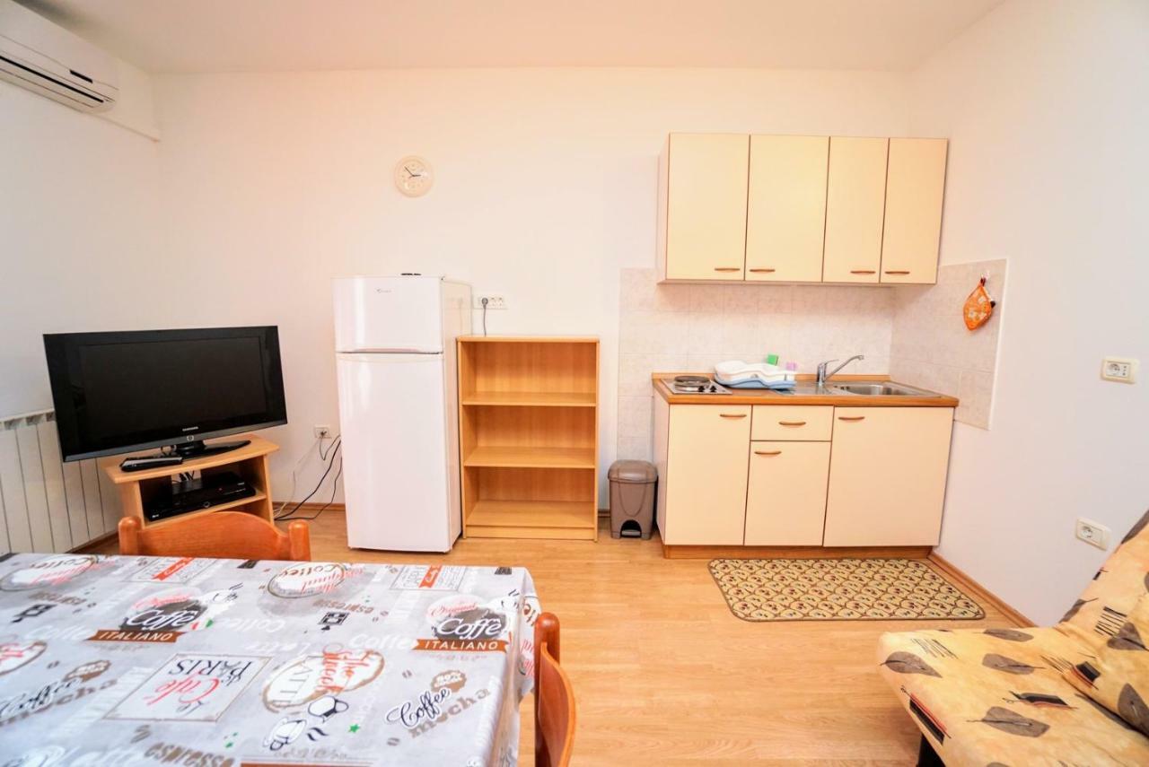 Apartment Daniela 사부드리자 외부 사진